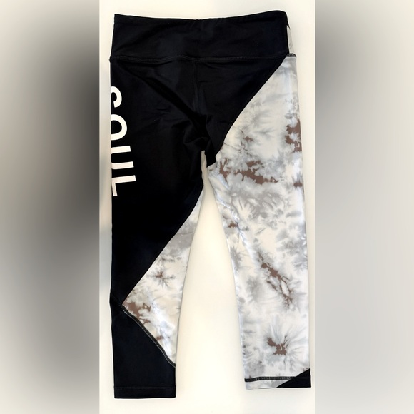 Soul Cycle- Crop legging - size small - Picture 3 of 6